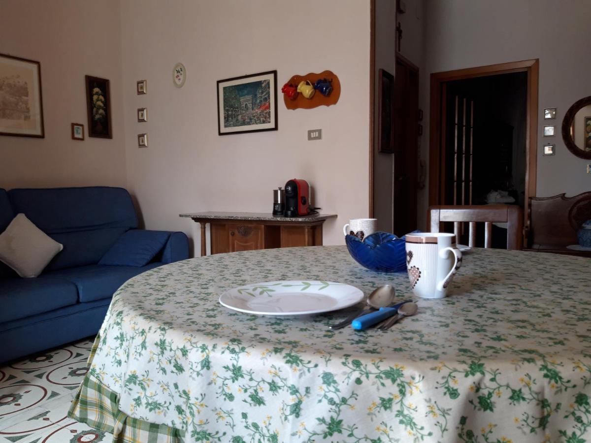 Bed And Breakfast Hibiscus Alghero Ngoại thất bức ảnh